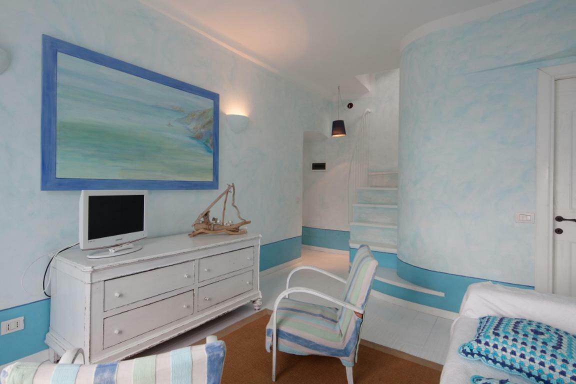 מונטרוסו אל מארה Apt. With An Exciting View מראה חיצוני תמונה